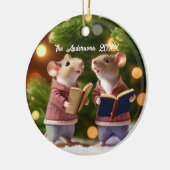 ネズミパーソナライズされたがキャロルを歌う セラミックオーナメント (左)