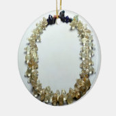 ネックレス、Pritluryから、鉄器時代、紀元前の4世紀 セラミックオーナメント (左)