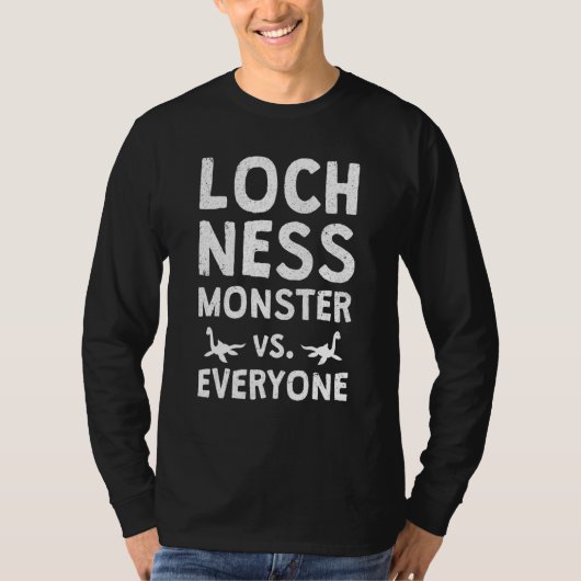 ネッシー対全ての者  未確認生物 Tシャツ (正面)