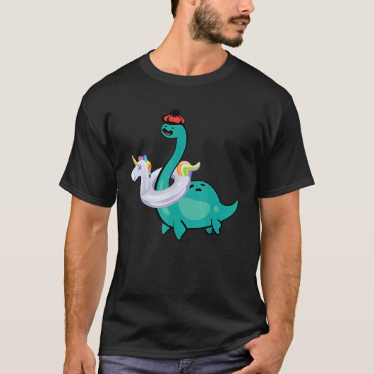 ネッシーUnicornプール膨張可能なロック・ネス・モンスター Tシャツ (正面)