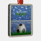 ネットのサッカーボール、メリークリスマス。 メタルオーナメント (右)