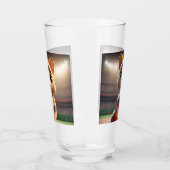 ネットボールの雌猫。 タンブラーグラス (左)