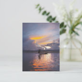 ネット付きインタ漁師レッグ漕ぎボート魚釣り ポストカード (スタンド正面)