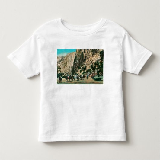 ネバダの滝への道、氷河ポイント トドラーTシャツ (正面)