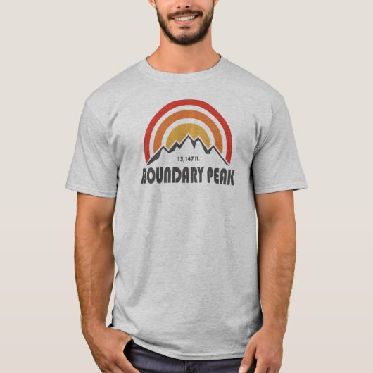 ネバダ州の境界峰 Tシャツ (正面)