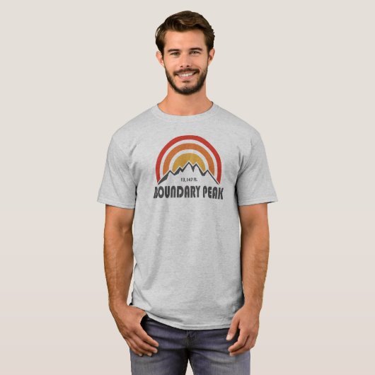 ネバダ州の境界峰 Tシャツ (正面フル)