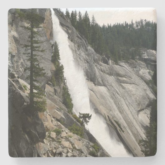 ネバダ滝アットヨセミテ国立公園 ストーンコースター (正面)