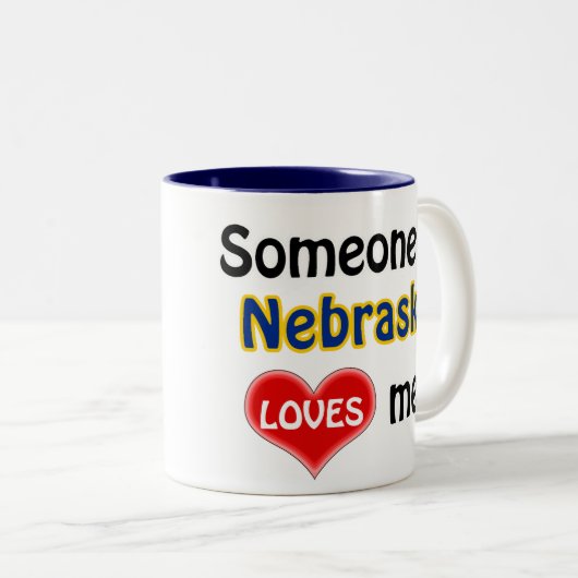 ネブラスカの誰かが私を愛している ツートーンマグカップ (正面右)