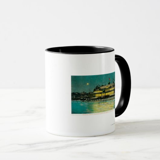 ネプチューンカジノの屋外のナイトビューと マグカップ (正面右)