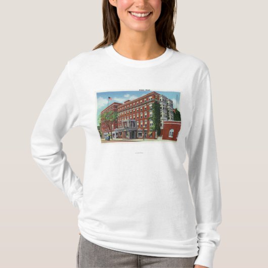 ネルソンの家の外観 Tシャツ (正面)