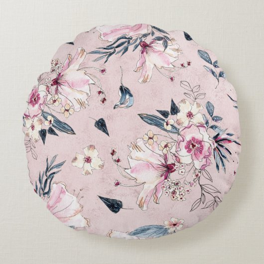 ネービーブルーと赤面の水彩花がピロを投げる ラウンドクッション (正面)