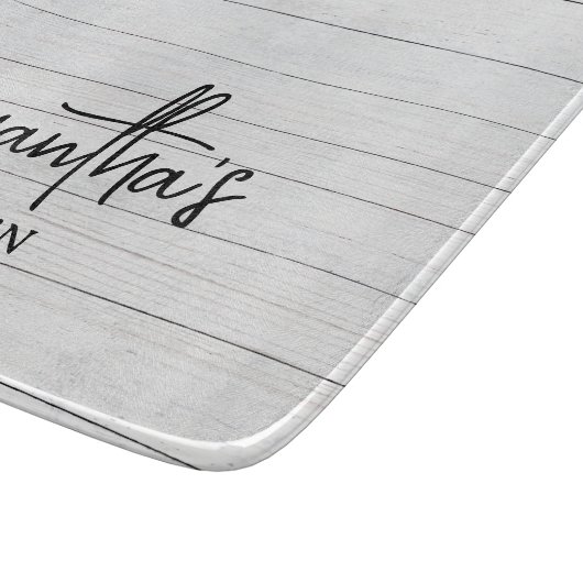ネームパーソナライズされたグレイ木材ファームハウスキッチン カッティングボード (角)