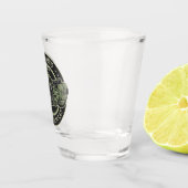 ネームパーソナライズされたレトロ軍隊バイクバイクもしくは自転車に乗る人 ショットグラス (右)