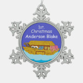 ノアパーソナライズされたのアークベビー第1クリスマス スノーフレークピューターオーナメント (正面)