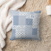 ノスタルジックなインディゴのフェイクなパッチワークの枕かクッション クッション (ブランケット)