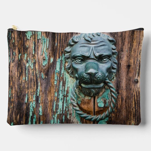 ノック天国のドア アクセサリーポーチ (正面)