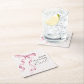 ノットを結ぶピンクのボウ ブライダルシャワーデコレーション スクエアペーパーコースター (インサイチュ)