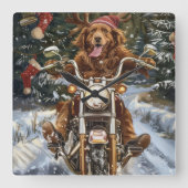 ノバスコシア州の犬に乗ったバイクのクリスマス スクエア壁時計 (正面)