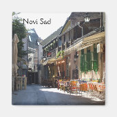 ノビサド – 通り マグネット (正面)