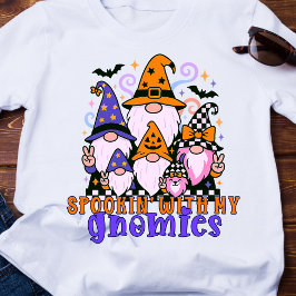 ノミーズとハロウィンを楽しむ: レトロなハロウィンの友達 Tシャツ