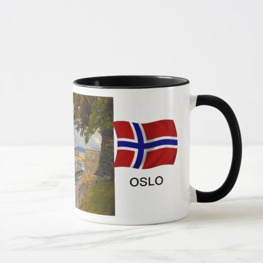 ノルウェーのオスロの港; 港 マグカップ (右)
