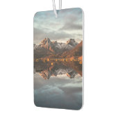 ノルウェーのノーザンライト カーエアーフレッシュナー (左)