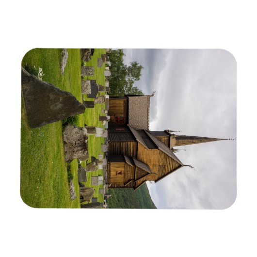 ノルウェーの墓地を持つ教会を建てる マグネット (横)