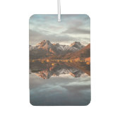 ノルウェーの山々の風景の写真 カーエアーフレッシュナー (正面)