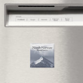ノルウェーの山の風景の写真 マグネット (インサイチュ (食洗機))
