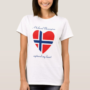 ノルウェーの旗の恋人のTシャツ Tシャツ