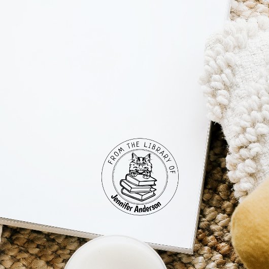 ノルウェーの森の猫、図書館の本 ラバースタンプ