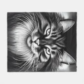 ノルウェーの森の猫(白黒) フリースブランケット (正面(横))