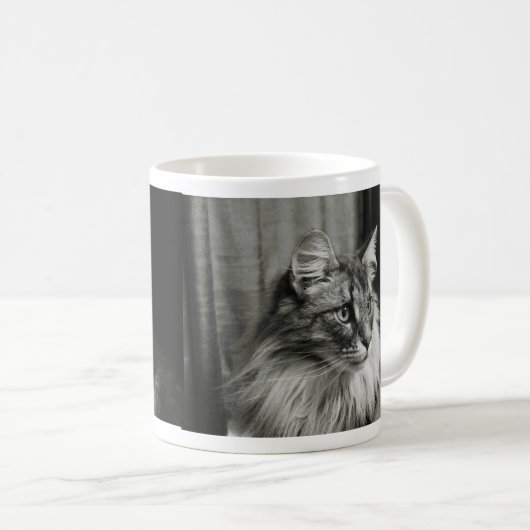 ノルウェーの森林猫のマグ コーヒーマグカップ (正面右)