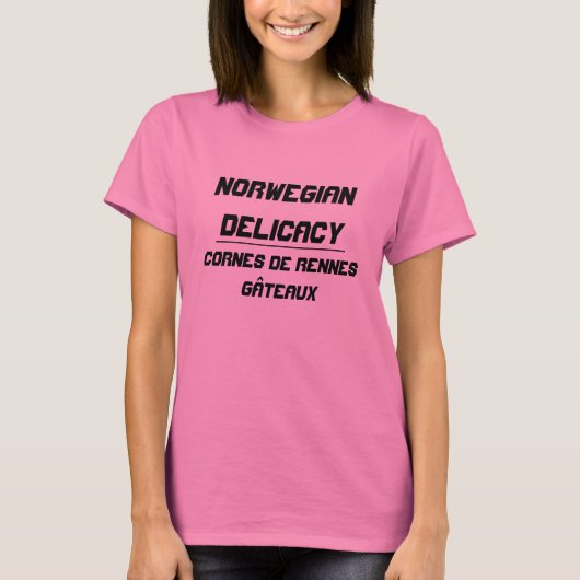 ノルウェーの繊細なトナカイの角のケーキ Tシャツ (正面)