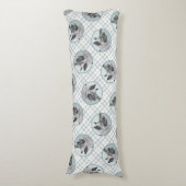 ノルウェーエルクハウンド絵を描アンドヴィレッジズドッグアート ボディピロー (正面縦)