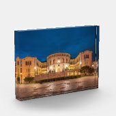 ノルウェーオスロ建物アットナイト フォトブロック (左)