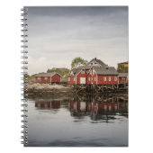 ノルウェーレッドキャビンズ ノートブック (正面)