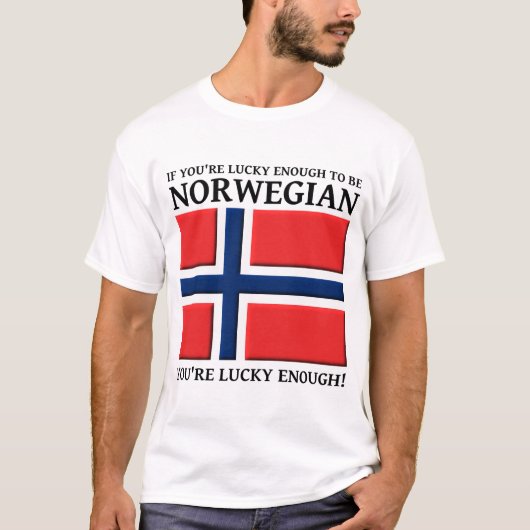 ノルウェー人でラッキーなTシャツ Tシャツ (正面)