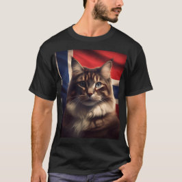 ノルウェー国旗の前のノルウェーの森の猫 Tシャツ