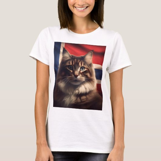 ノルウェー国旗の前のノルウェーの森の猫 Tシャツ (正面)