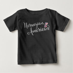 ノルウェー系アメリカ人の入れ込んだハート ベビーTシャツ