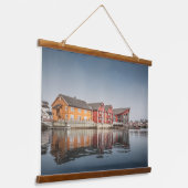 ノルウェー絵を描ハウス 吊り下げ型タペストリー (傾斜あり)