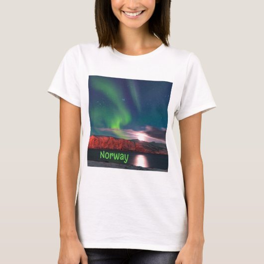 ノルウェー スカンジナビア オーロラ 赤い崖 Tシャツ (正面)
