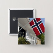 ノルウェー、スタバンガー。歴史的な繁華街の風景。 缶バッジ (正面&裏面)