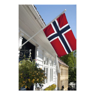 ノルウェー、スタヴァンゲル。歴史的な市街中心部の景色 フォトプリント