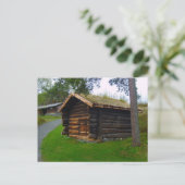 ノルウェー、高い夏の牧草地の木造の小屋 ポストカード (スタンド正面)