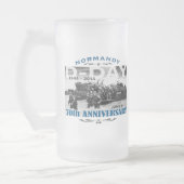 ノルマンディーの七十周年記念戦 フロストグラスビールジョッキ (左)