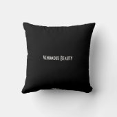 ノワール・フェム・ファターレ クッション (裏面)