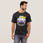 ノンバイナリーファーリーポーLGBTQ月ゲイの権利プライド Tシャツ (正面フル)