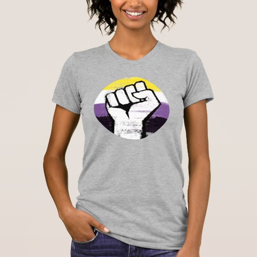 ノンバイナリー・プライドTシャツ Tシャツ (正面)